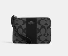 Load image into Gallery viewer, Corner Zip Wristlet In Signature Canvas
