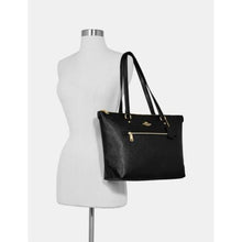 Load image into Gallery viewer, Coach Gallery Tote Shoulder Bag Style No. F79608 Black crossgrain leather
